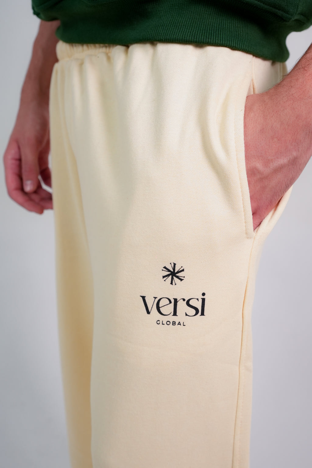 Versi Titan Fleece Sweatpants